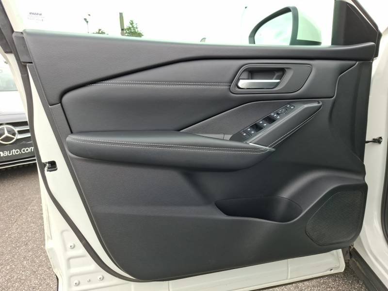 Nissan Qashqai - Photo 25