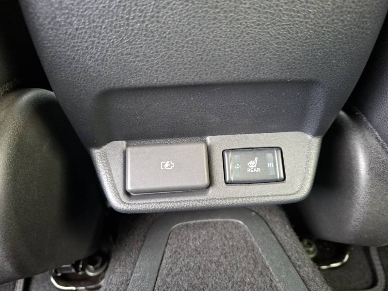 Nissan Leaf - Photo 31