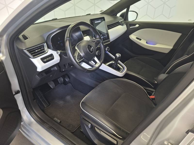 Renault Clio - Photo 22