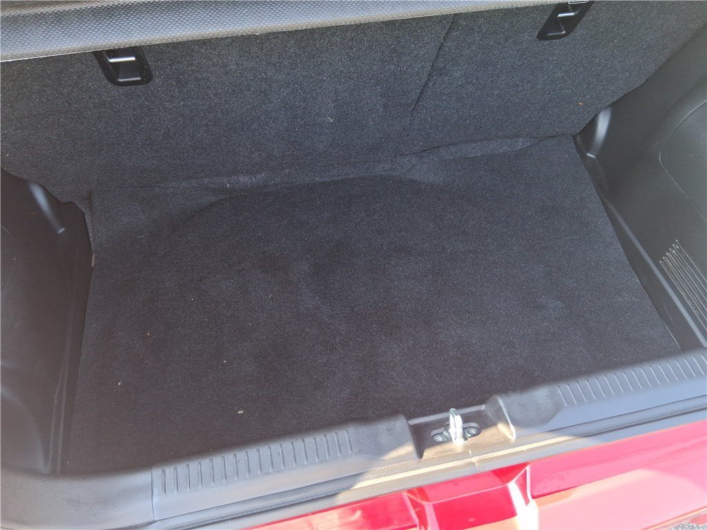 Suzuki Swift - Photo 14