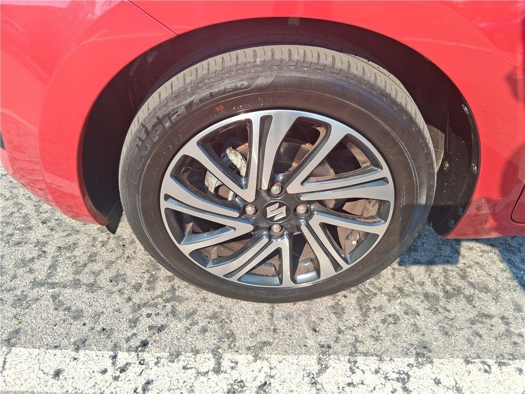 Suzuki Swift - Photo 7