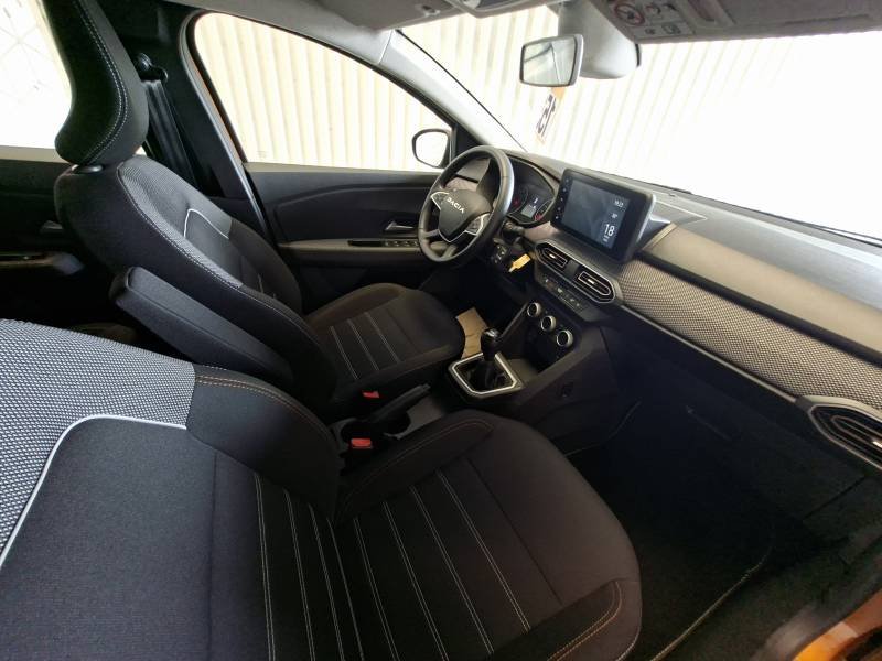 Dacia Sandero - Photo 12