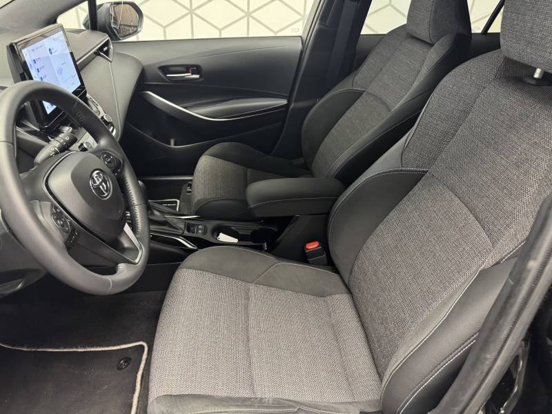 Toyota Corolla - Photo 14