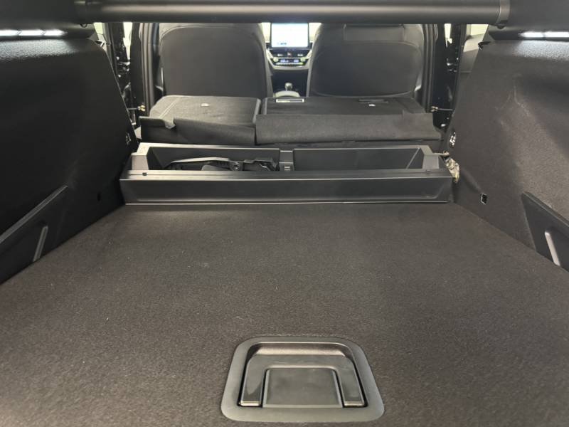 Toyota Corolla - Photo 17