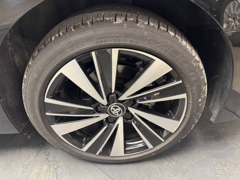 Toyota Corolla - Photo 8