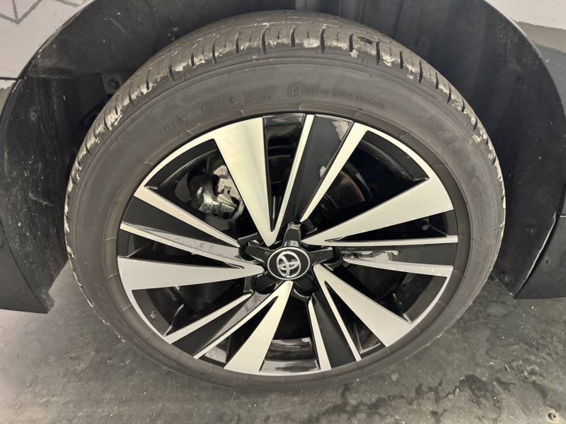 Toyota Corolla - Photo 9