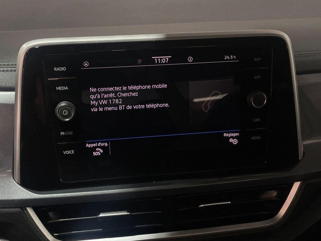 Volkswagen T-Roc - Photo 17