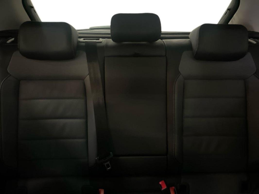Volkswagen T-Roc - Photo 22