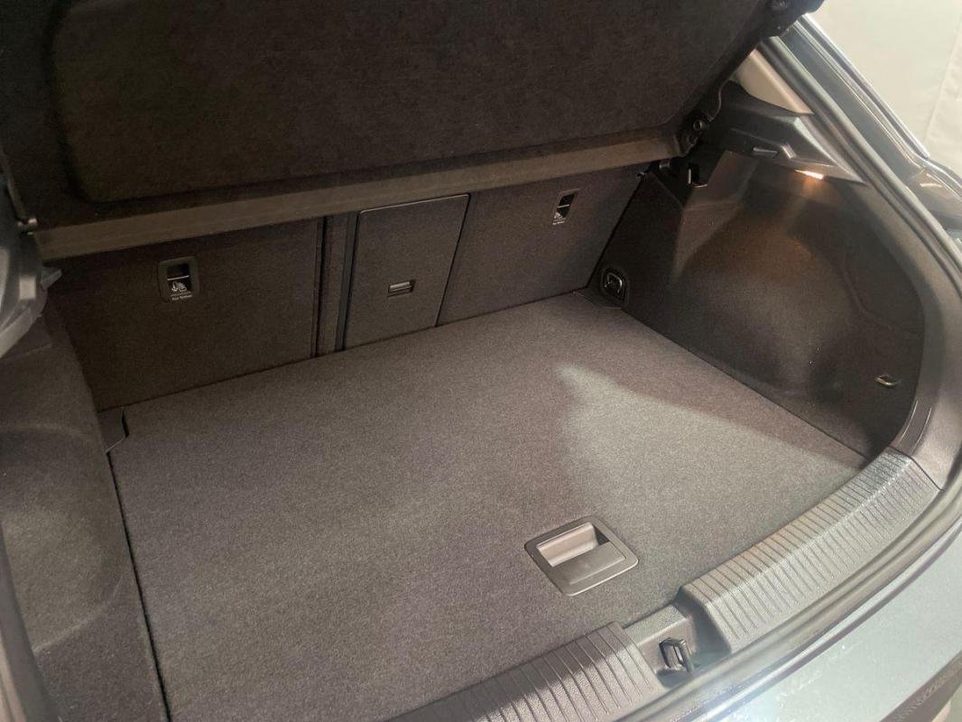 Volkswagen T-Roc - Photo 32