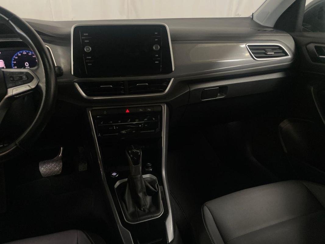 Volkswagen T-Roc - Photo 10