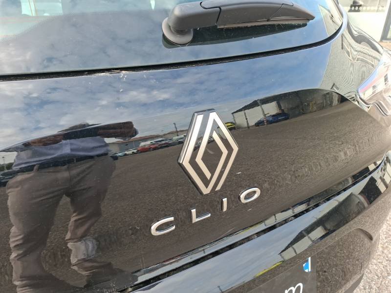 Renault Clio - Photo 16