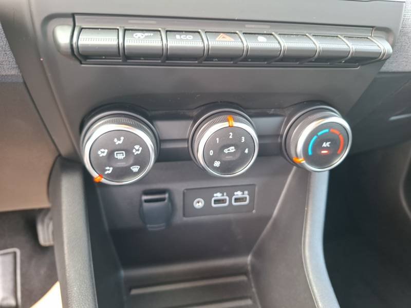 Renault Clio - Photo 28