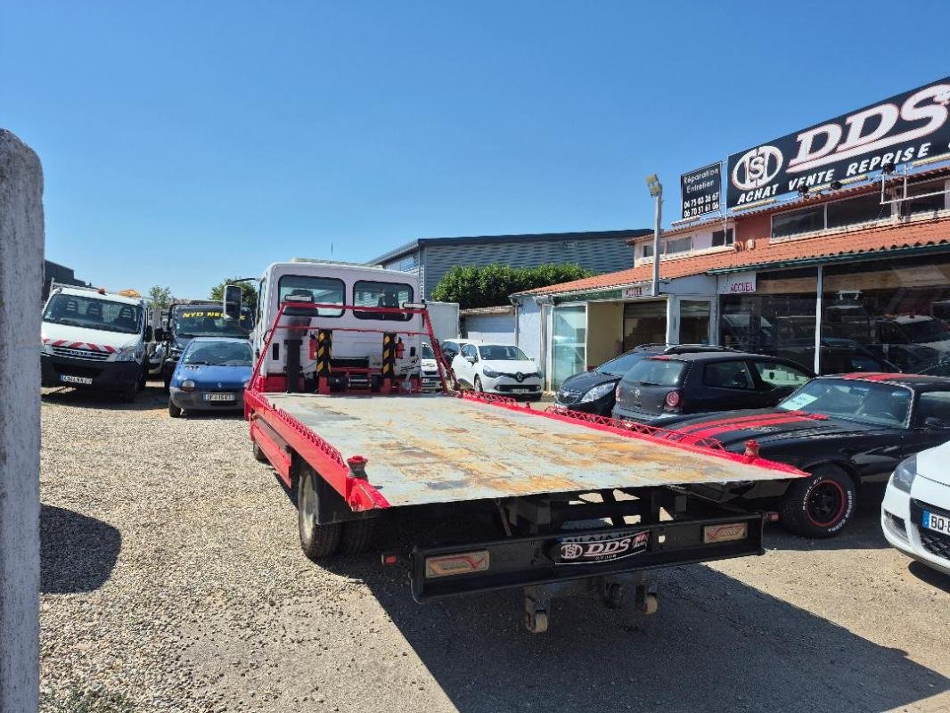 Nissan Atleon - Photo 19