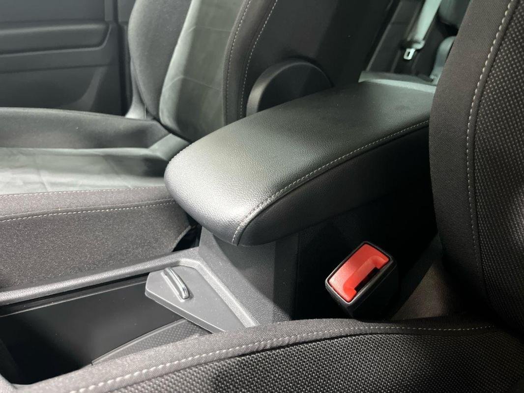 Volkswagen Tiguan - Photo 12