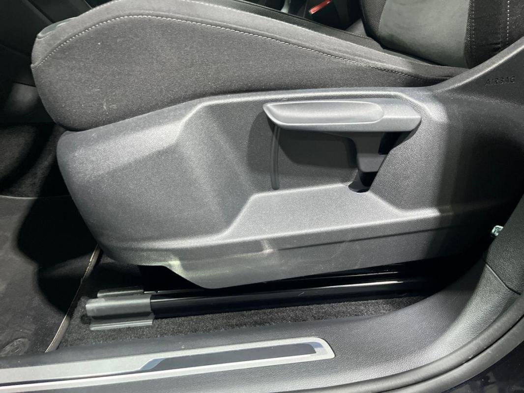 Volkswagen Tiguan - Photo 14