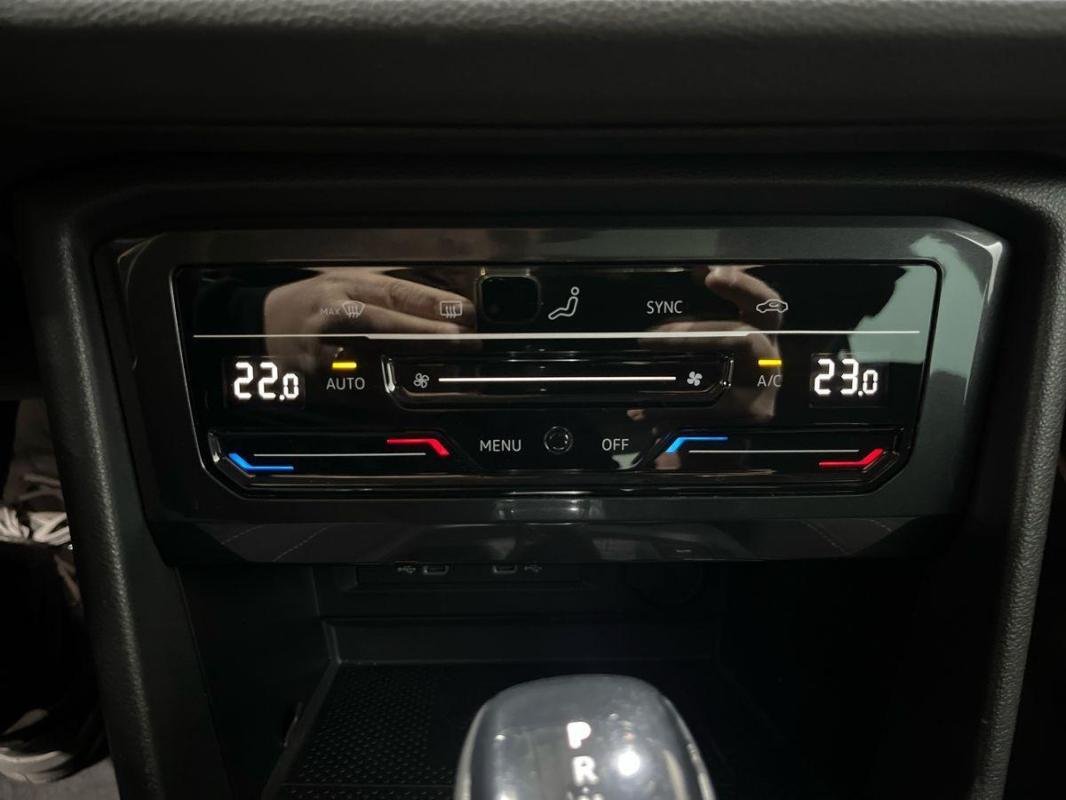 Volkswagen Tiguan - Photo 19