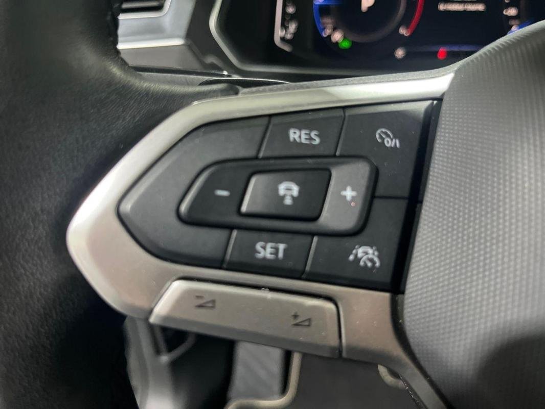 Volkswagen Tiguan - Photo 21