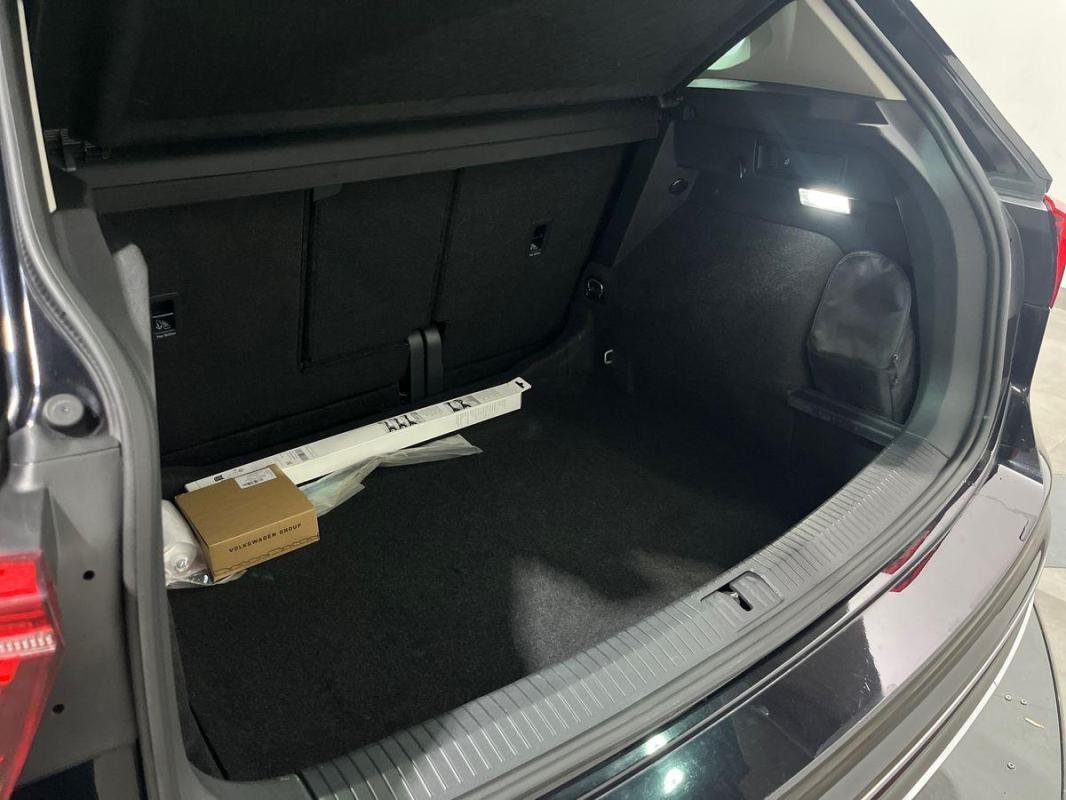Volkswagen Tiguan - Photo 32