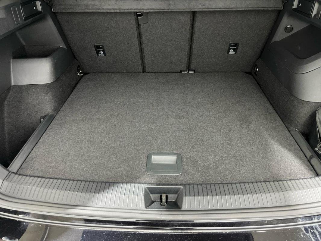 Volkswagen Tiguan - Photo 31