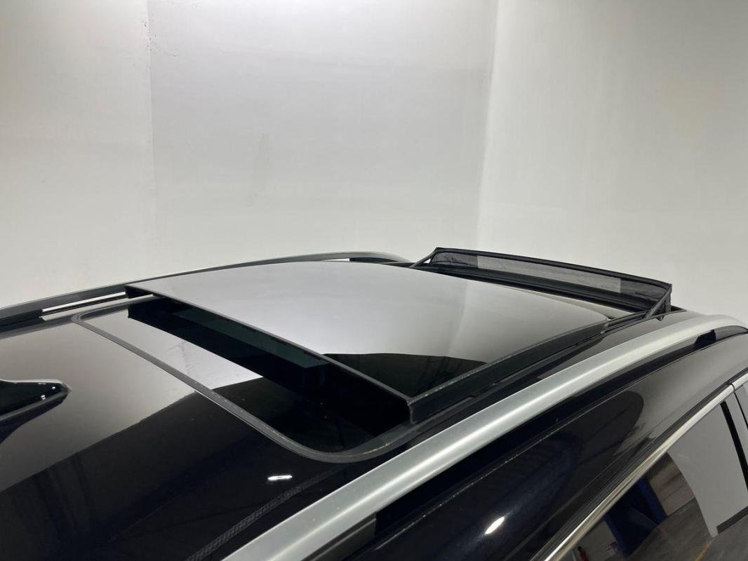 Volkswagen Tiguan - Photo 38