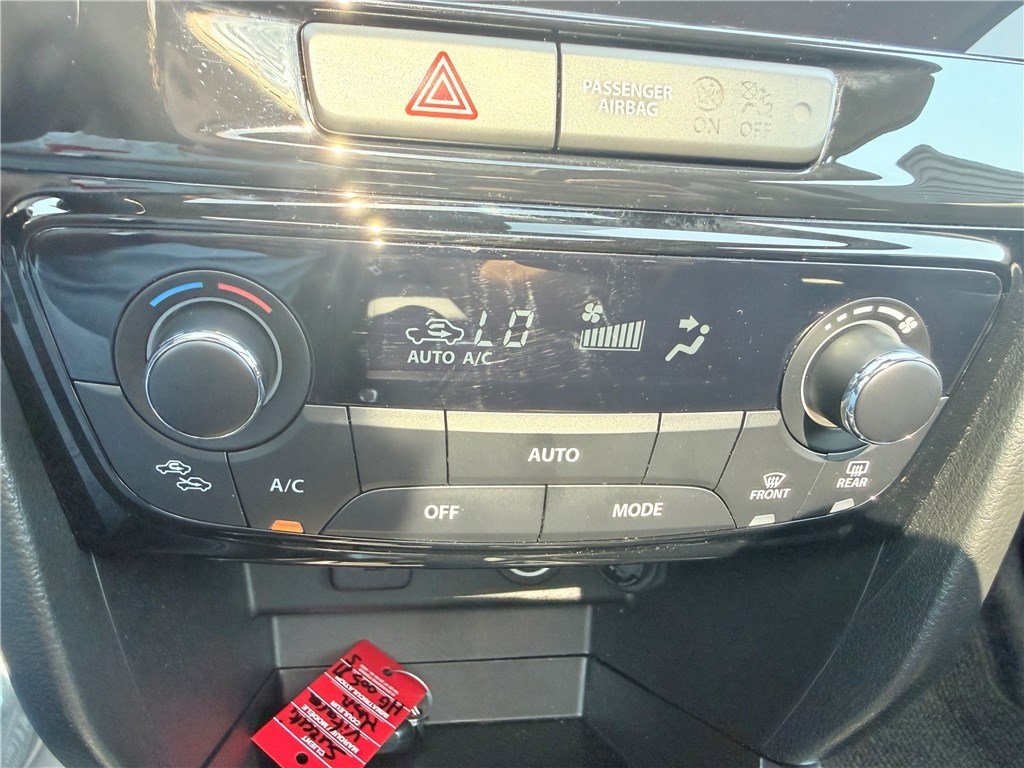 Suzuki Vitara - Photo 22