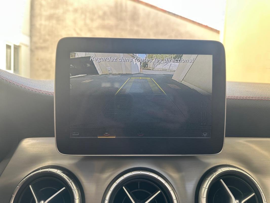 Mercedes CLA - Photo 16