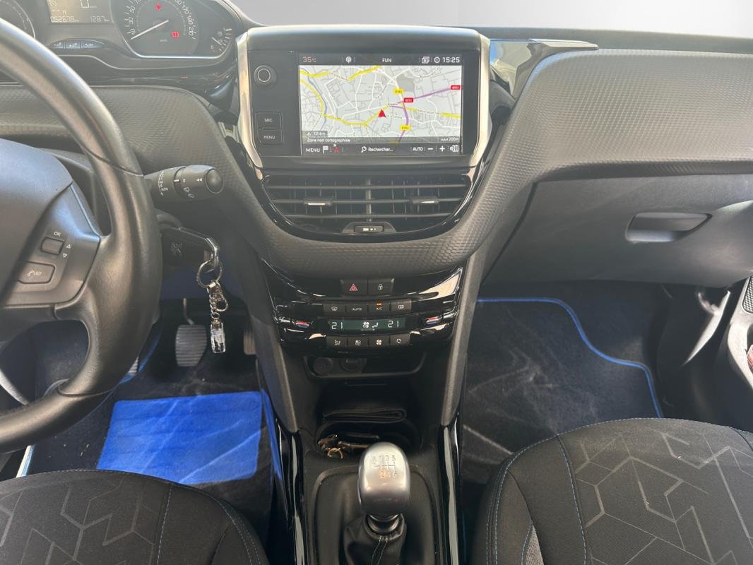 Peugeot 2008 - Photo 11