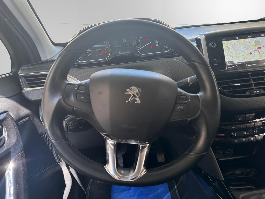 Peugeot 2008 - Photo 12