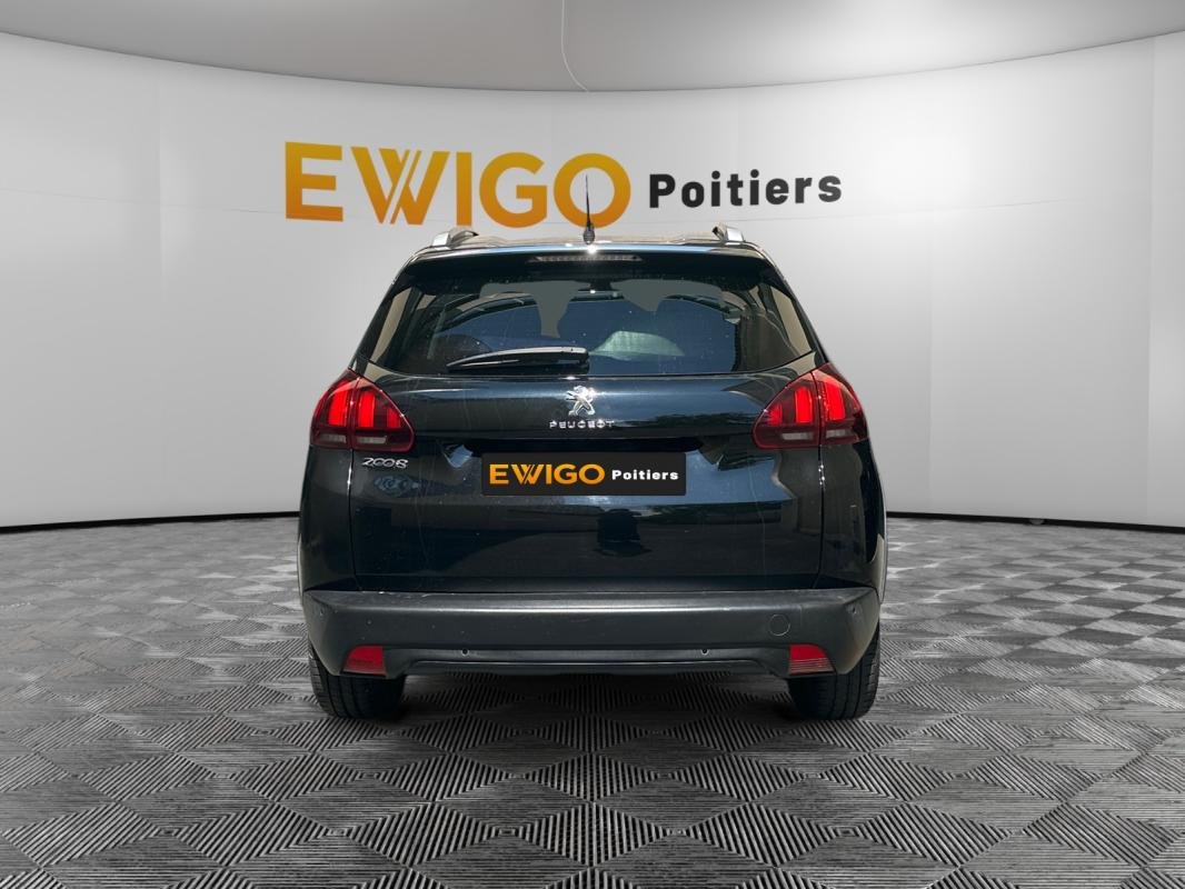 Peugeot 2008 - Photo 6