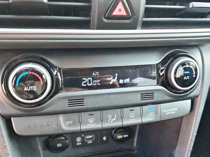Hyundai Kona - Photo 13