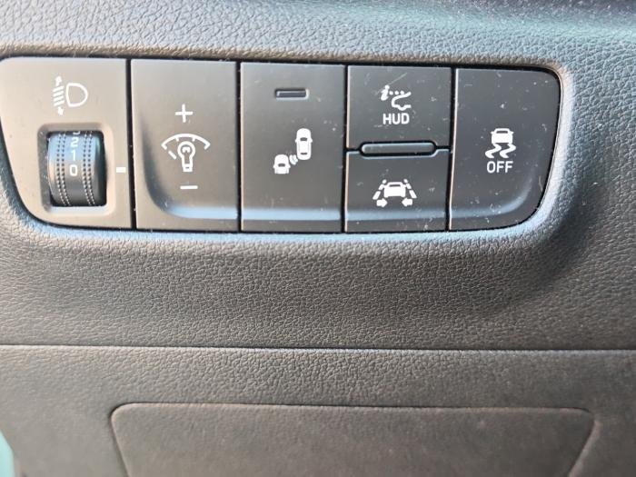 Hyundai Kona - Photo 16