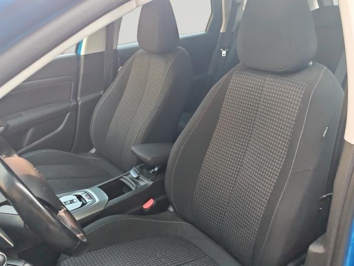Peugeot 308 SW - Photo 11
