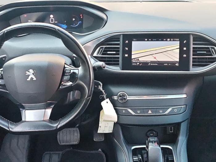 Peugeot 308 SW - Photo 19