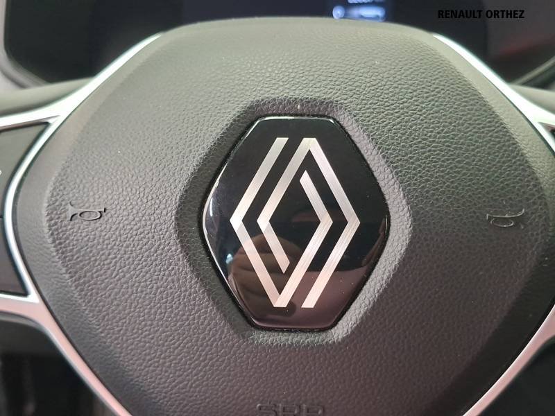 Renault Clio - Photo 23