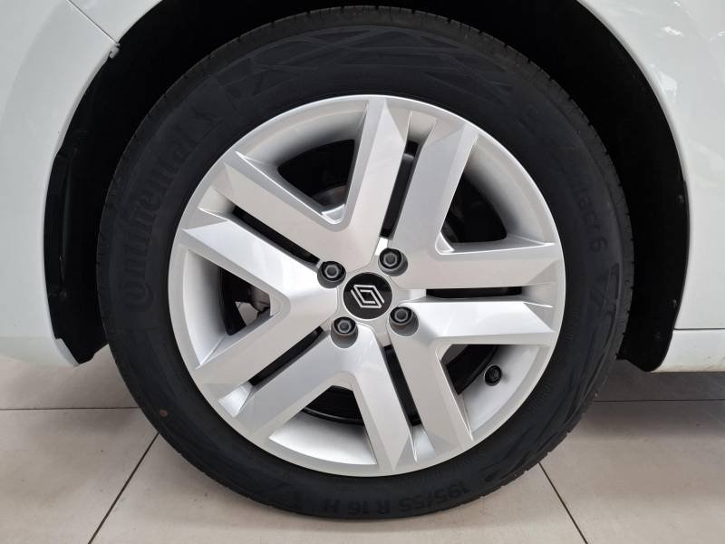 Renault Clio - Photo 13