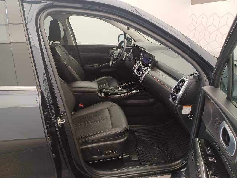 Kia Sorento - Photo 14