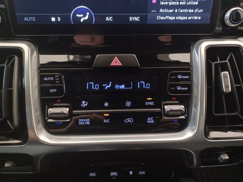 Kia Sorento - Photo 27