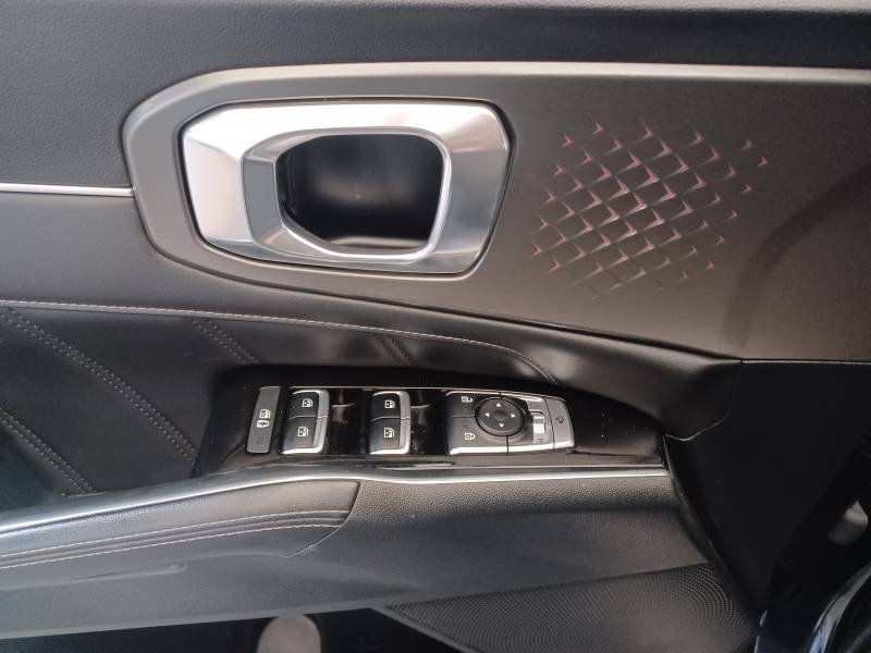 Kia Sorento - Photo 38