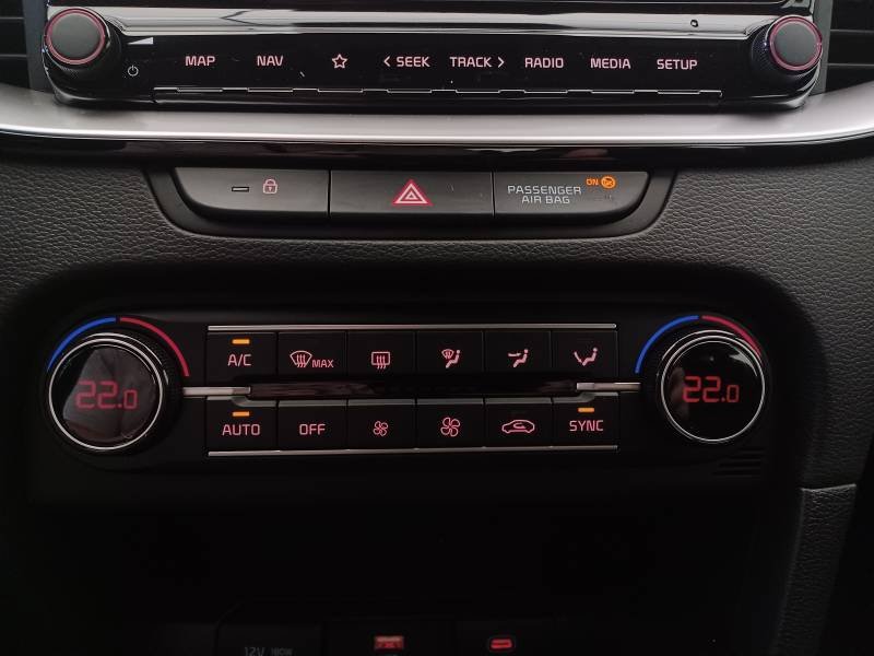 Kia CEED - Photo 30