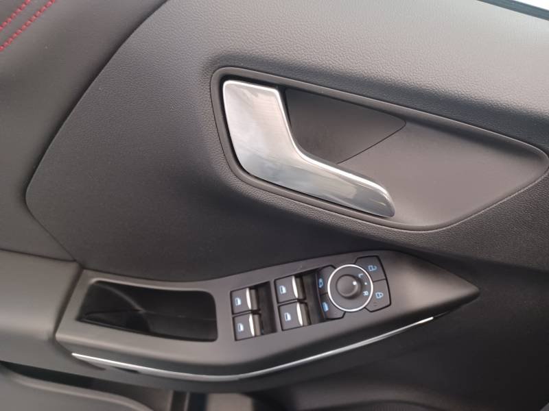 Ford Puma - Photo 32
