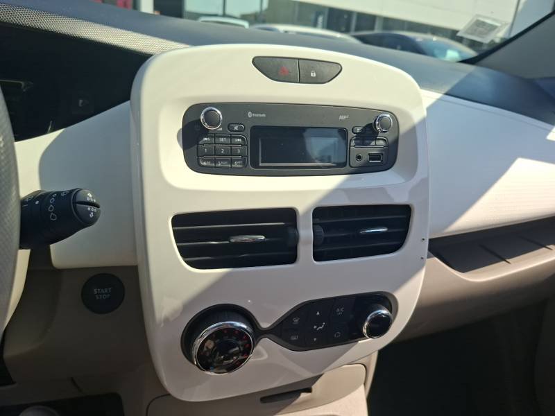 Renault Zoe - Photo 20