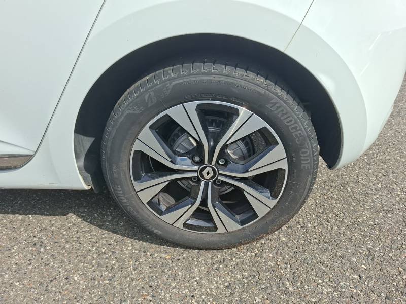 Renault Clio - Photo 21