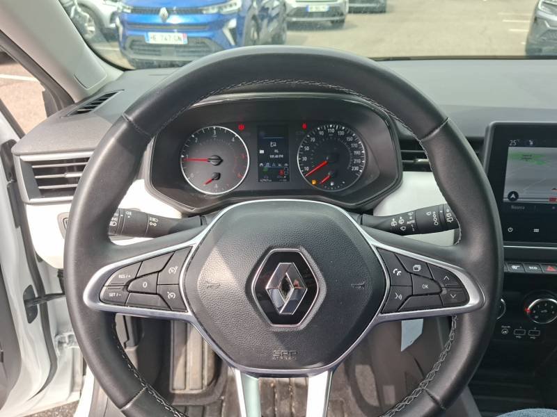 Renault Clio - Photo 24