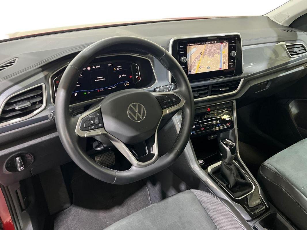 Volkswagen T-Roc - Photo 9