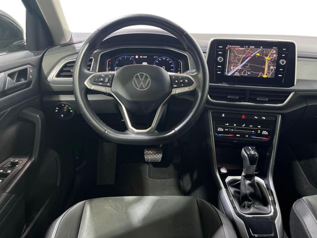 Volkswagen T-Roc - Photo 24