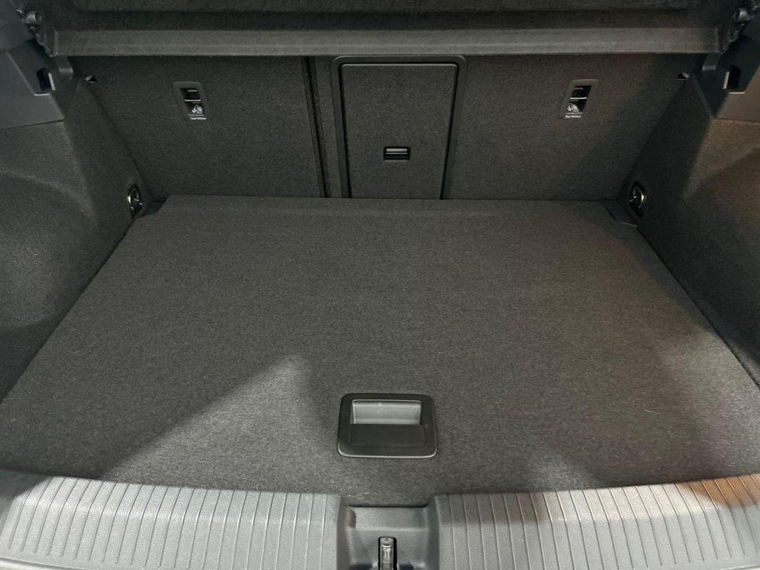 Volkswagen T-Roc - Photo 31