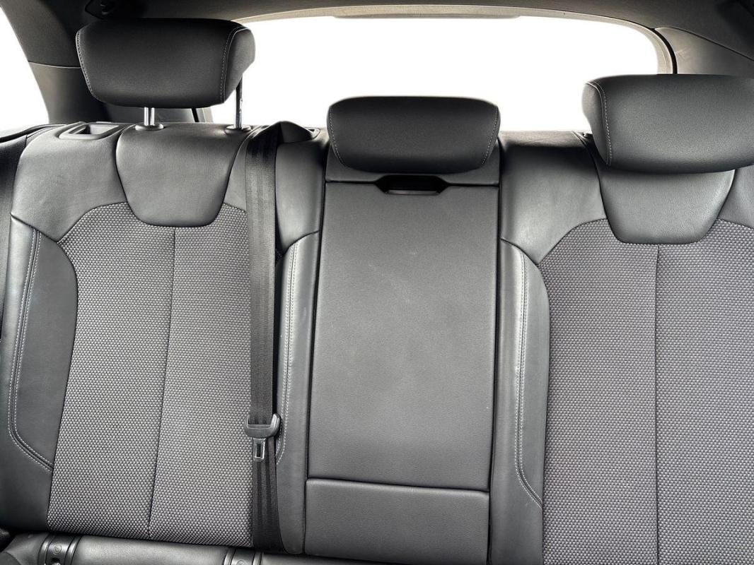 Audi Q5 - Photo 23