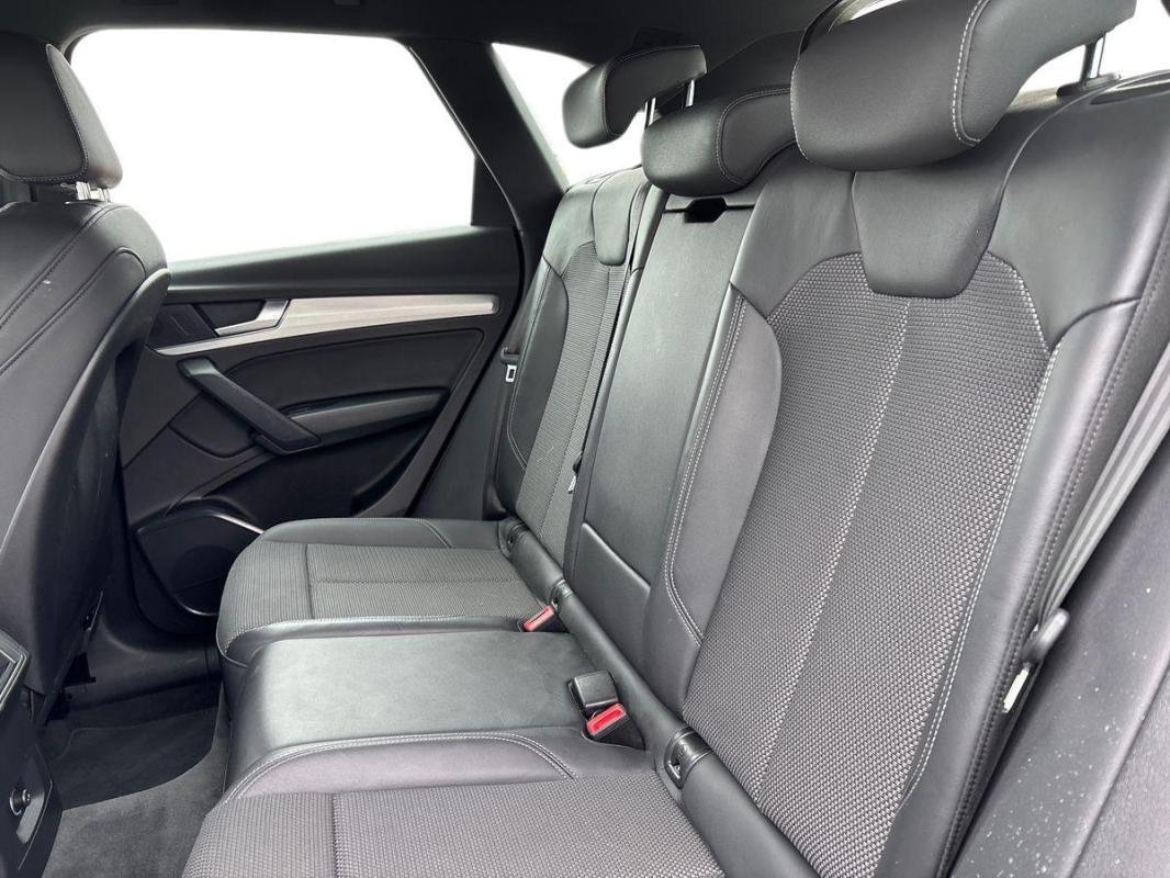 Audi Q5 - Photo 24