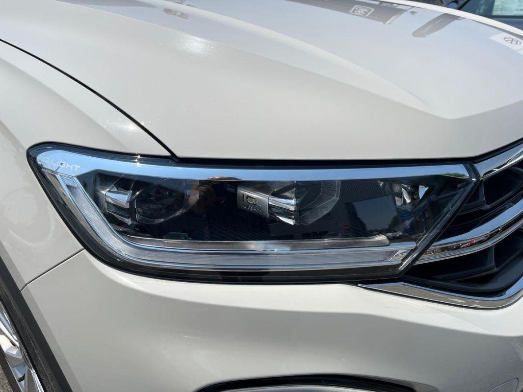 Volkswagen T-Roc - Photo 25