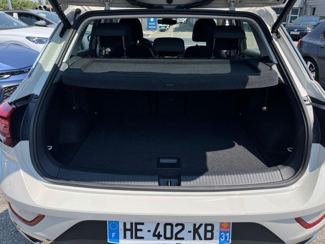 Volkswagen T-Roc - Photo 31